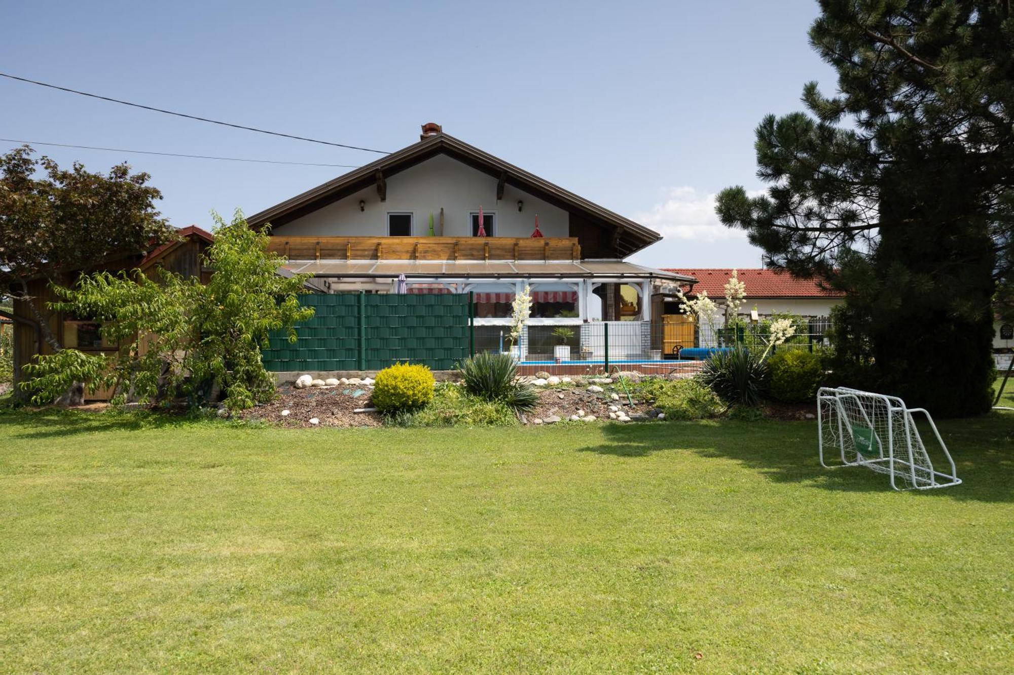 Christis Apartments Eberndorf Exterior photo